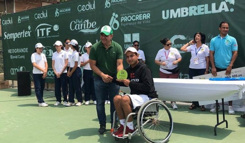 Alexander Cataldo se tituló campeón del Wheelchair Barranquilla Open.