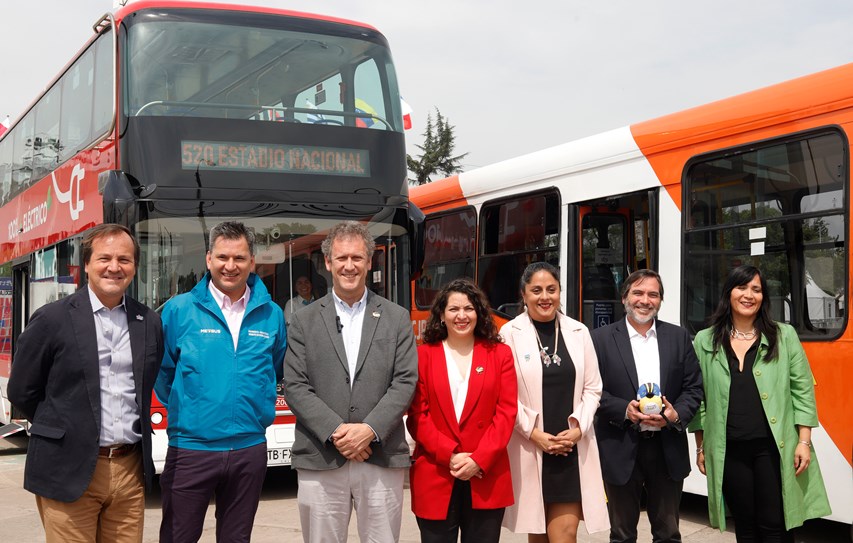 MTT presenta buses adaptados del Sistema para trasladar a deportistas Parapanamericanos